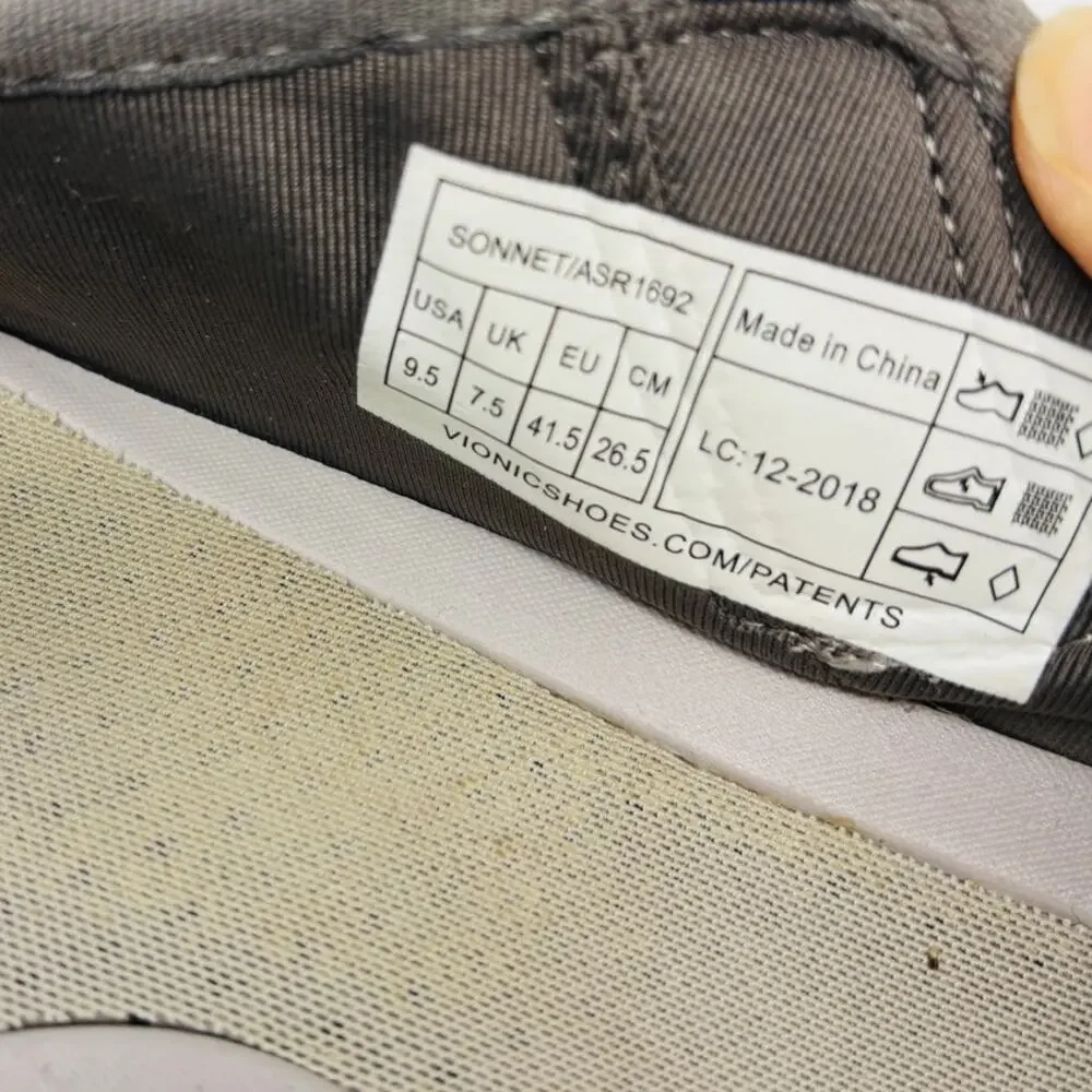 Vionic Sonnet Mary Jane style sneakers Gray 9.5